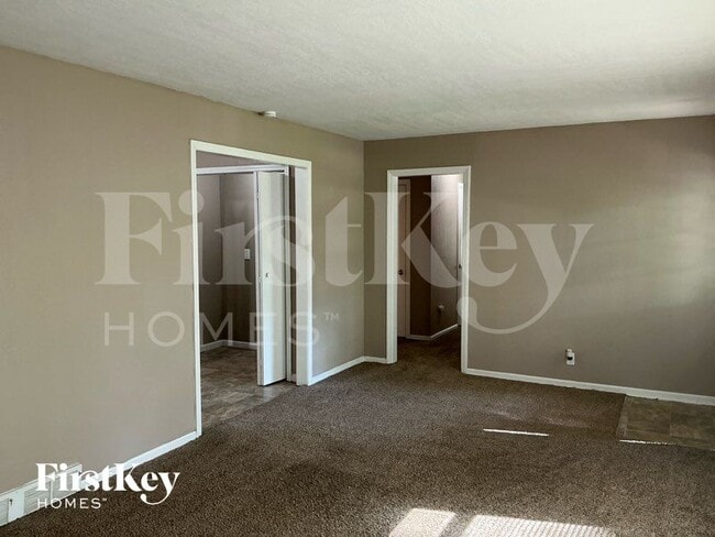 Photo - 7607 Arlington Ave