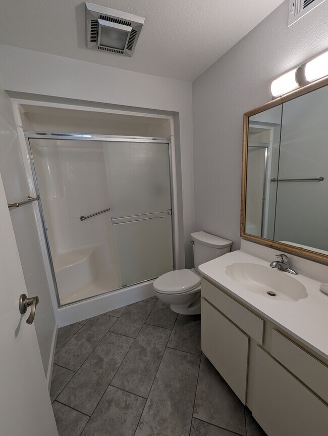 Photo - 10201 W Hutton Dr Unidad Hutton House