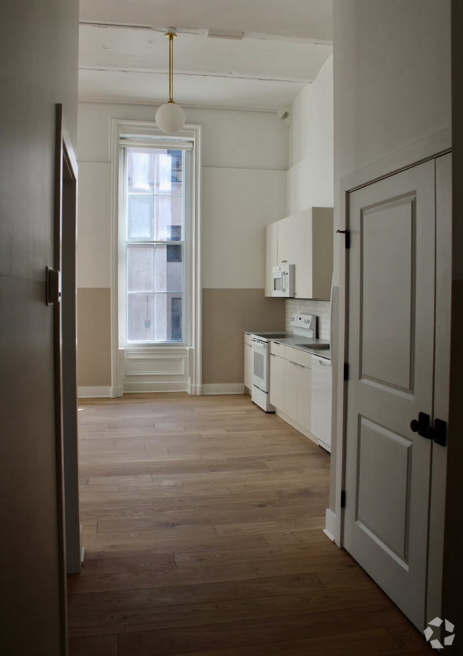 Building Photo - City Hall Unit 304 Rental