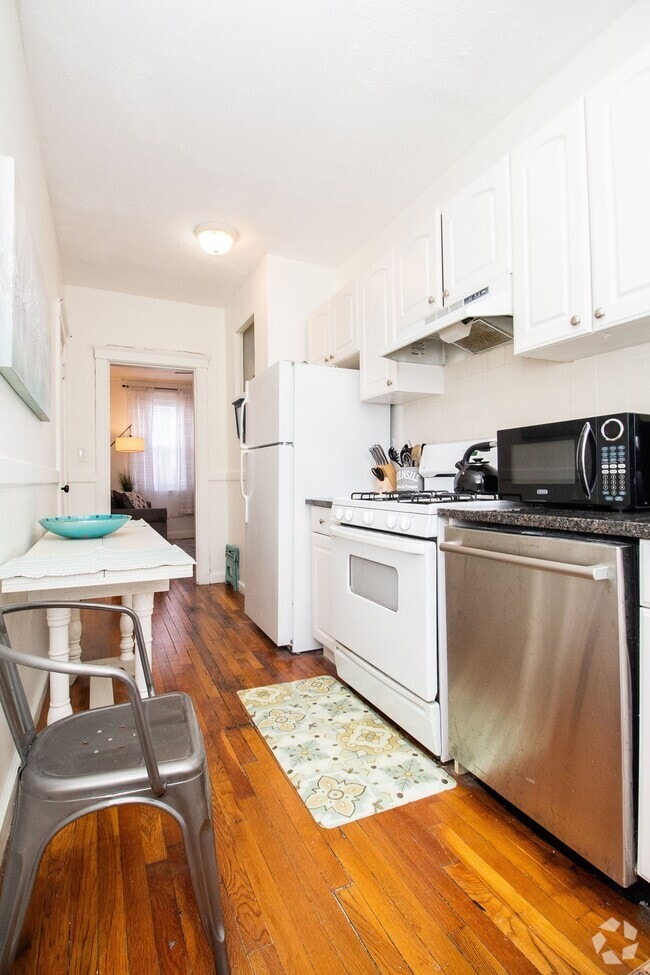 Building Photo - 191 Kent St Unit 1 Rental