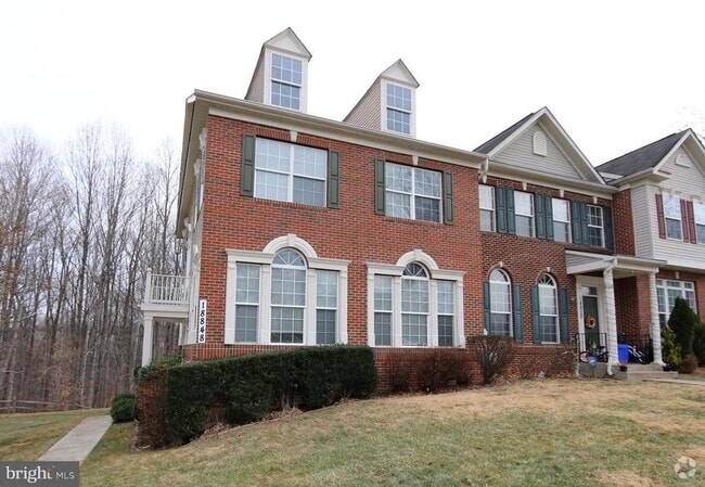 Building Photo - 18848 Broken Oak Rd Rental