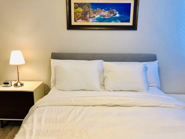 Photo - 1057 Shamrock Dr