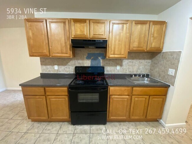 Photo - 5934 Vine St