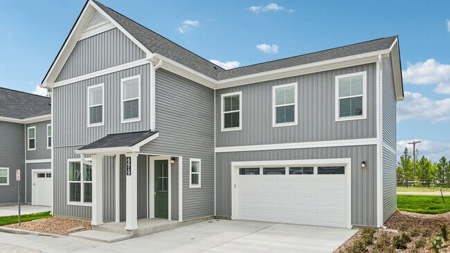 Building Photo - Avanterra Black Forest Rental