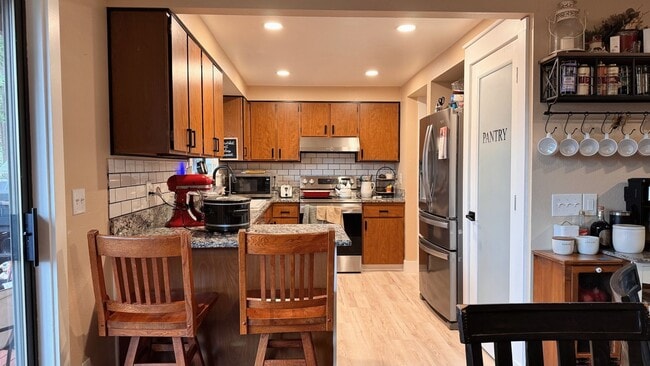 Photo - Fantastic Home Close to Schools, Shopping ...