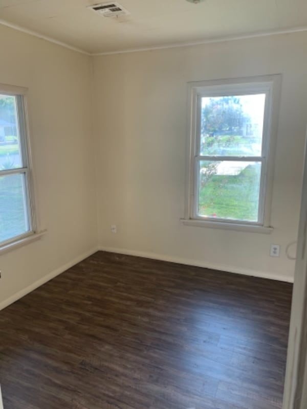 Photo - 2025 W Vine Ave