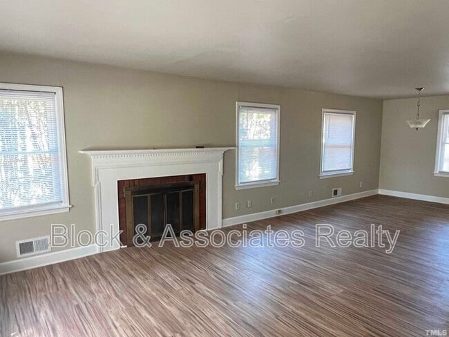 Photo - 428 W Park St