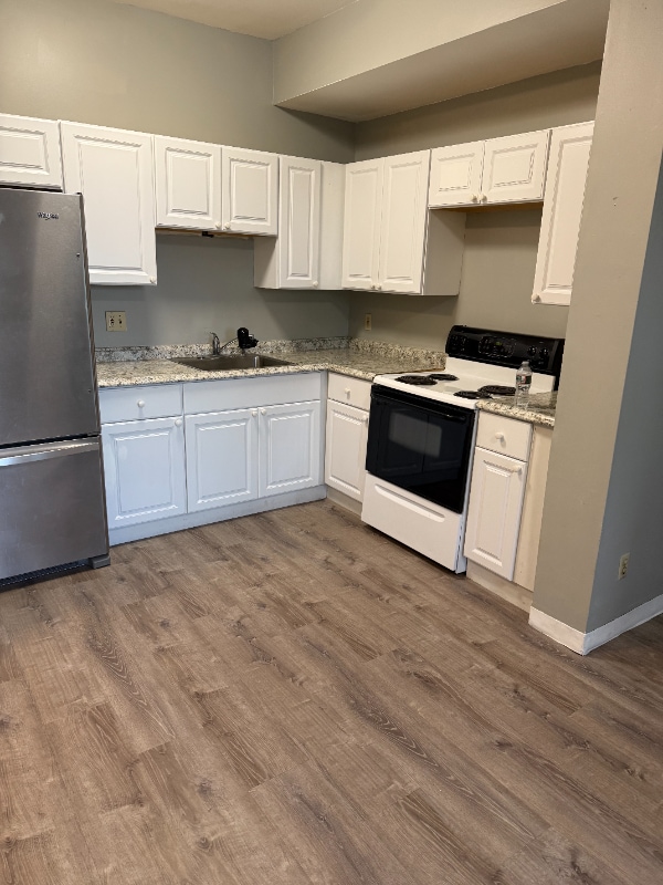 Photo - 12-14-14 E Main St Unit 2