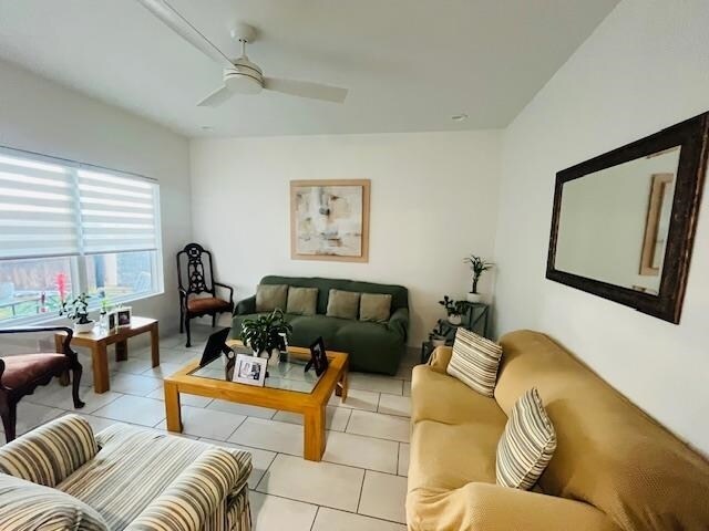 Photo - 204 Deer Path Lp