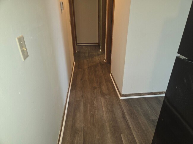 Photo - 3617-3619 Greeley Dr Unit 3619