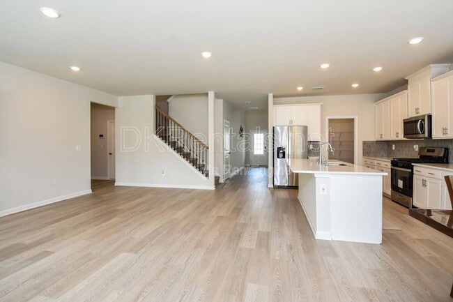 Photo - 177 Water Oak Wy