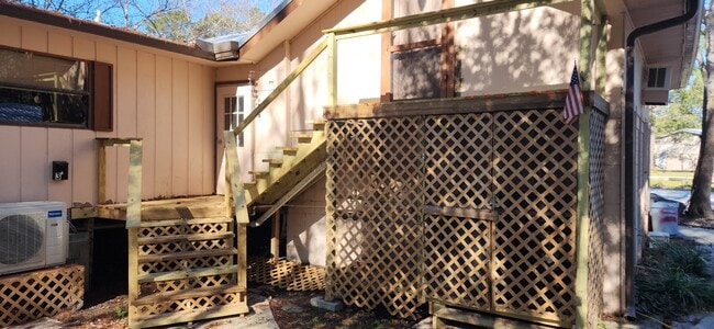 Photo - 110 Betsy Ross Pl