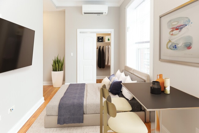 Photo - 768 W. Jackson