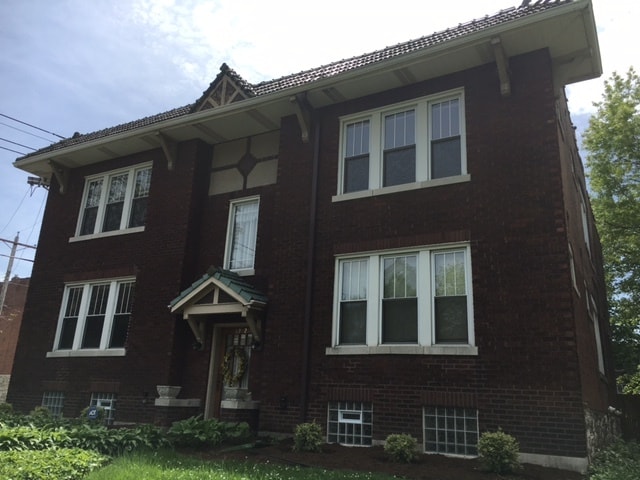 Building Photo - 3902 Connecticut St Unit 2W Tower Grove South