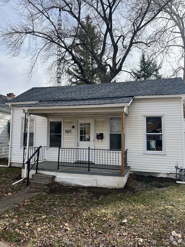 Building Photo - 2 bedroom 1 bath home near downtown