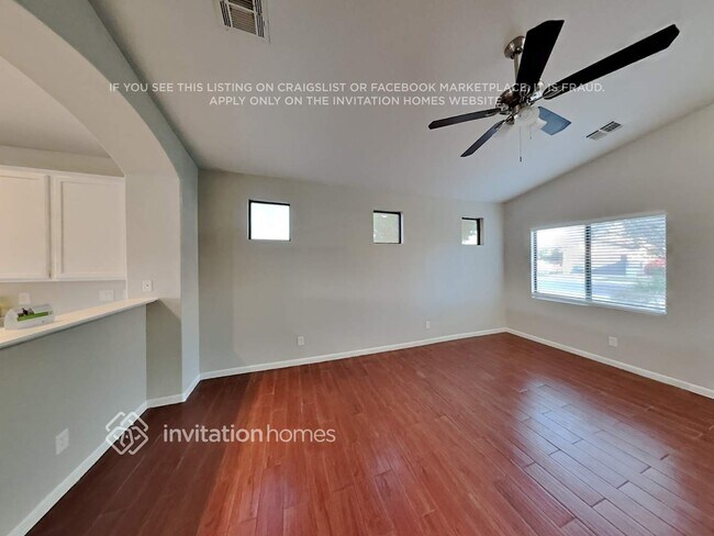 Photo - 2555 W Lynne Ln