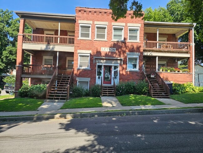 Front view of bldg - 338 Brooklyn Ave Unit 338-1BrooklynAve