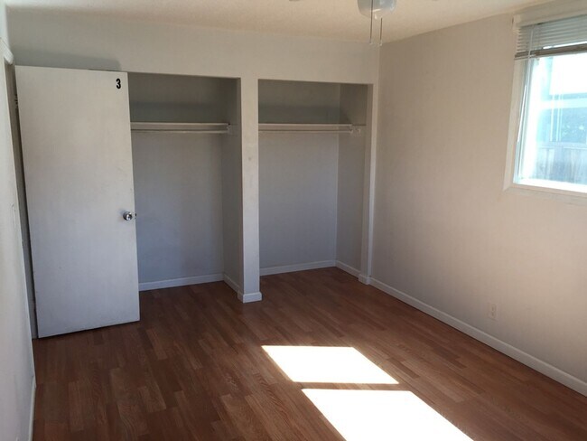 Photo - Glacier House Unidad Room 3