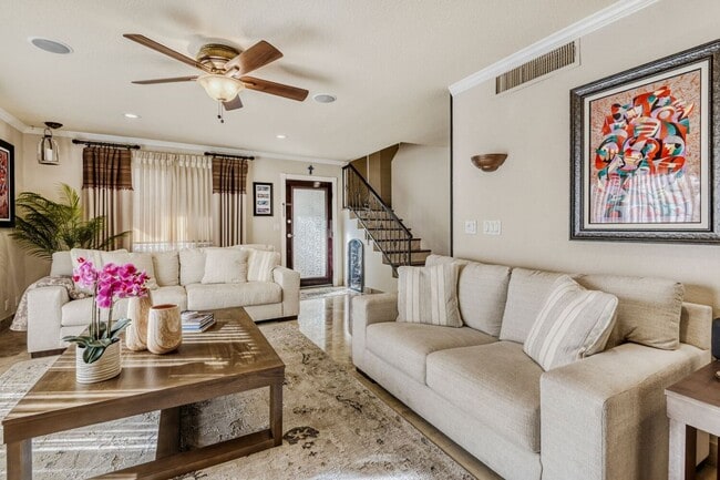 Photo - Furnished LVCC Beauty