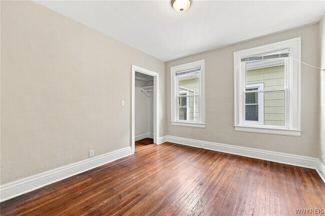 Photo - 193 Woodward Ave