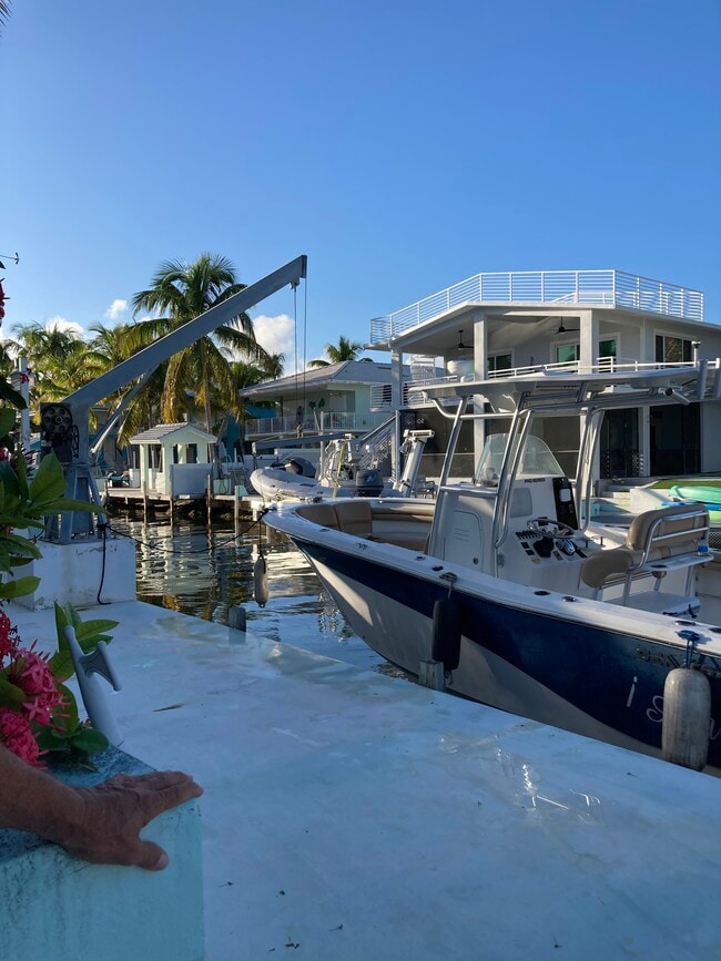 Canal acccess for boating and kayaking - 196 Lorelane Pl Unit Daisy