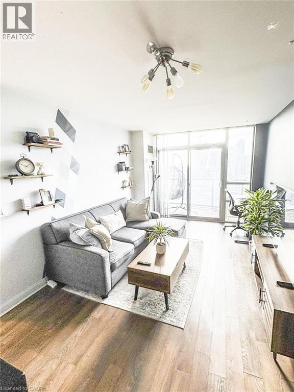 Photo - 1 Michael Power Pl Unité 1707