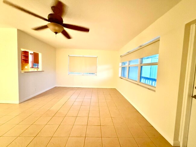 Photo - 22 Andover A