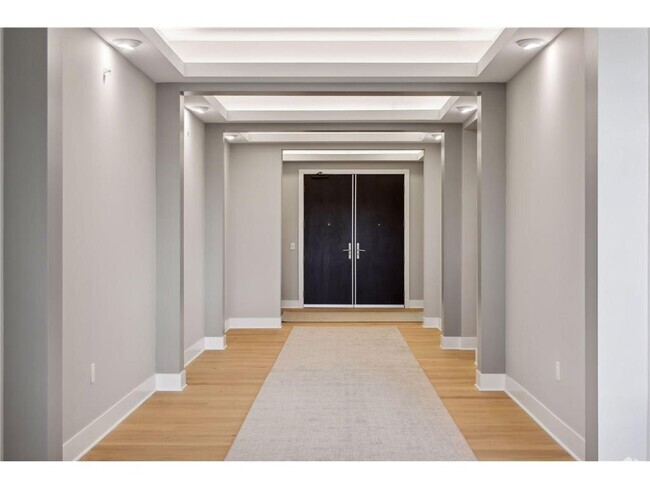 Building Photo - 1 Hill Farm Rd Unit 306 Rental