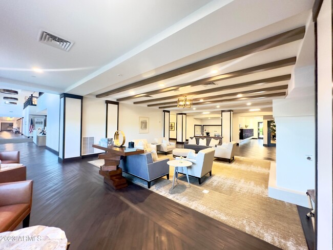 Photo - 5900 S Gilbert Rd