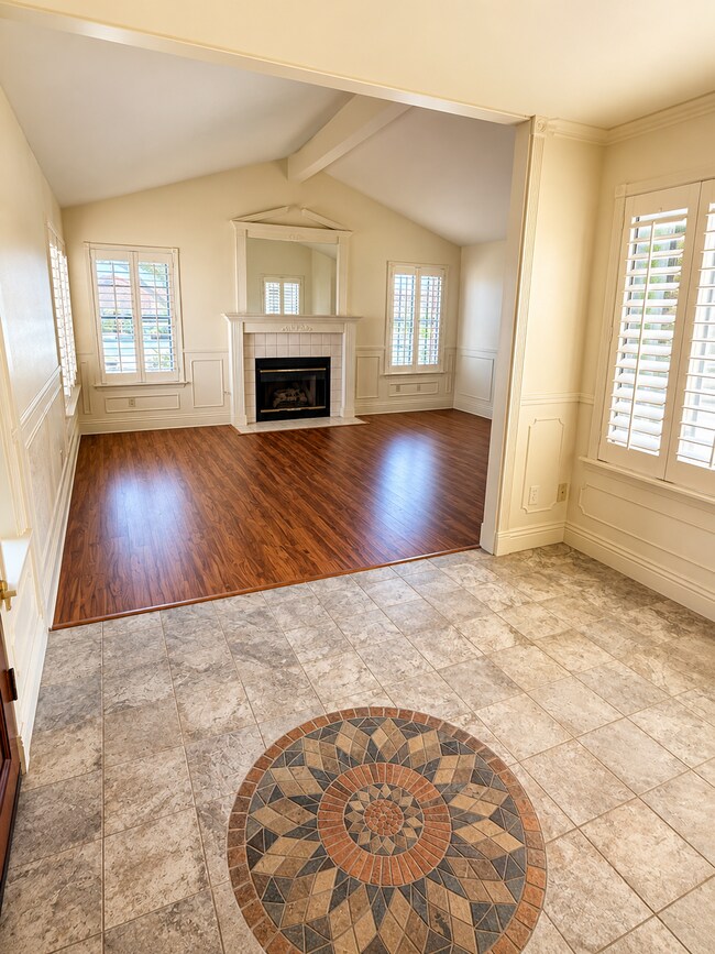 11785 Avenida Sivrita