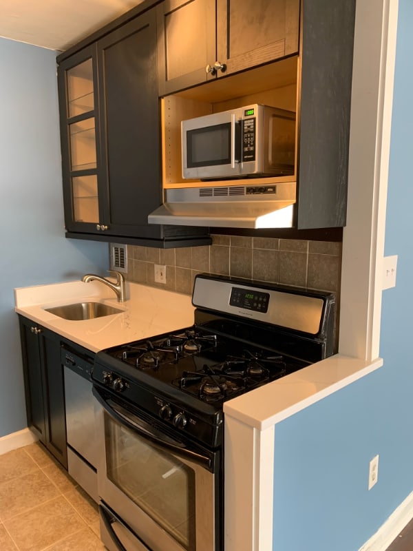 Photo - 1121 Arlington Blvd