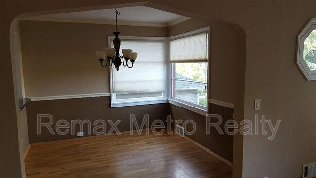 Photo - 9005 45th Ave NE
