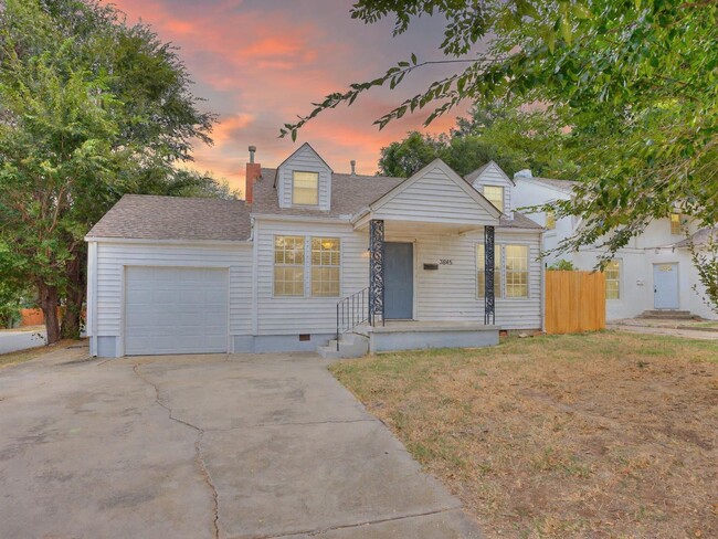Building Photo - Charming Updated Home Near OKC Urban Core ...