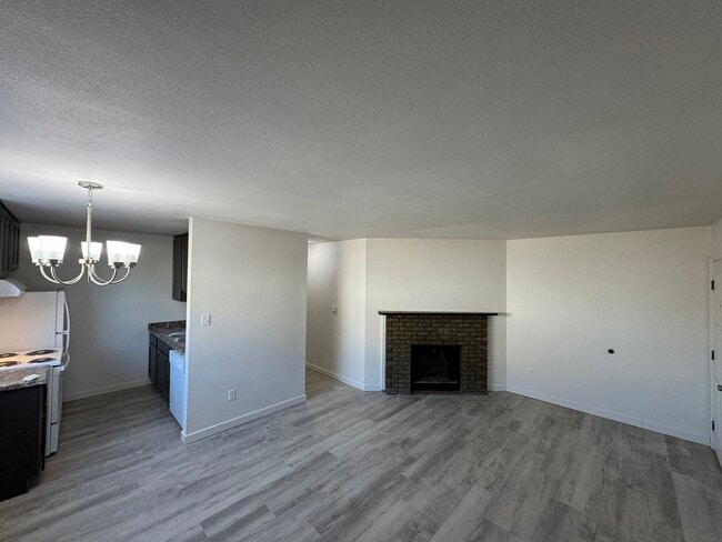 Photo - 3303 Myers Ct Unidad 101