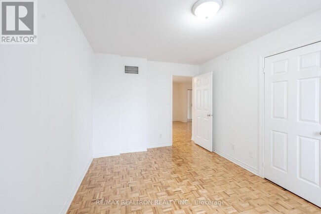 Photo - 1407 Dupont St Unit 107