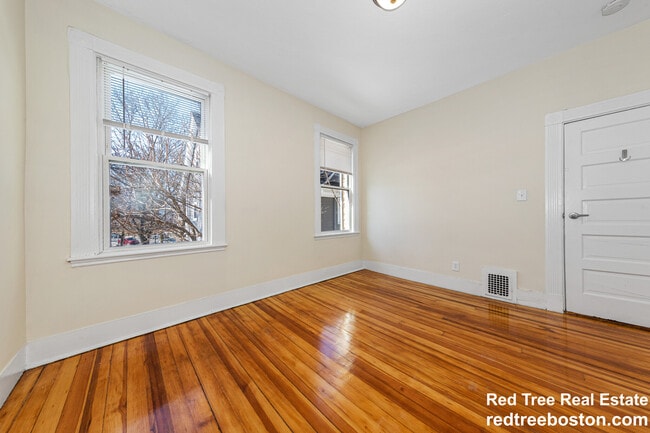 Photo - 42 Brackett St Unit 1