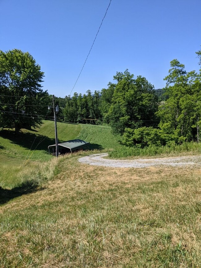 Photo - 235 Monarch Ln