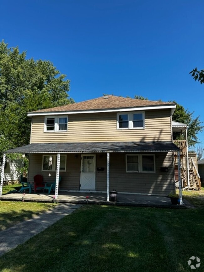 Building Photo - 1924 S Market Unit B Rental