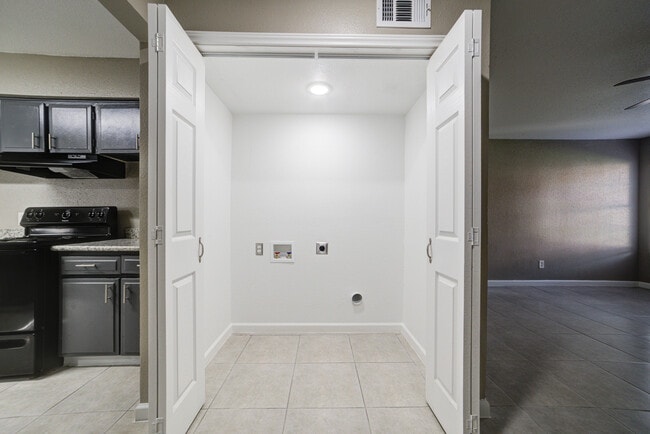 Photo - Ashford St Cloud