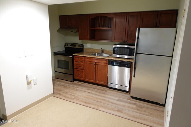 7 Residence Inn Dr Unidad 202