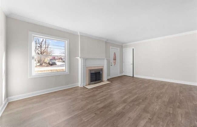 Photo - 607 Sykes Ave