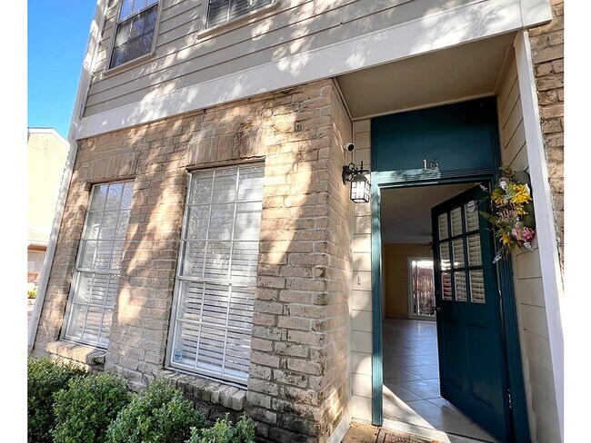 Photo - 11710 Southlake Dr Unit 16