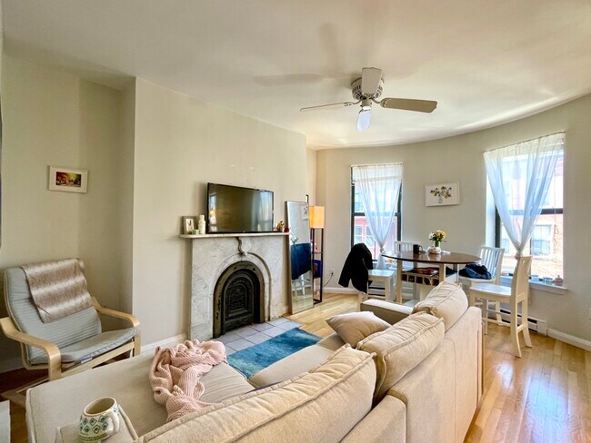 Photo - 33 Hanson St Unit PH