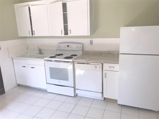Photo - 106 Summer St Unit 1