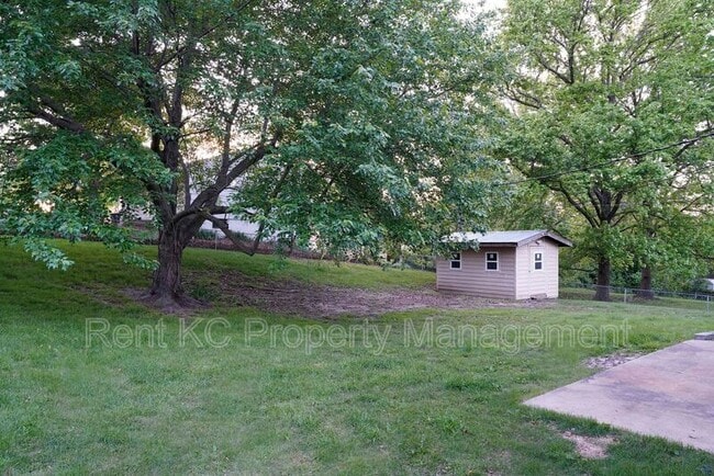 Photo - 5540 N Garfield Ave
