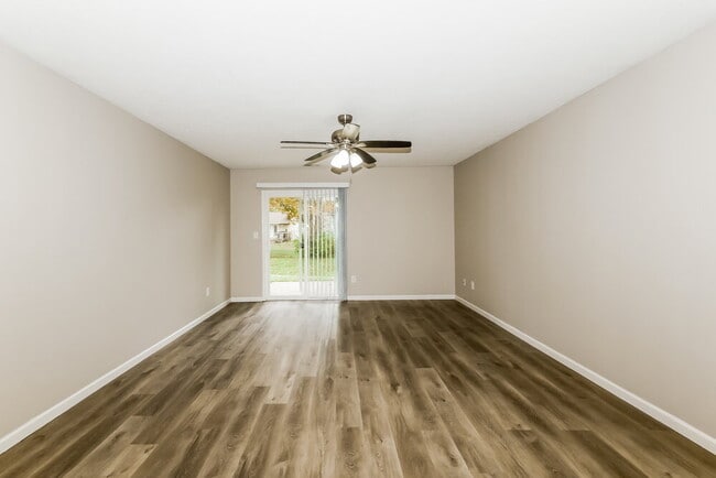 Photo - 117 Hilltop Farms Blvd