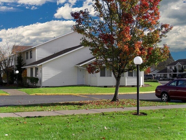 020-Creekside Apartments