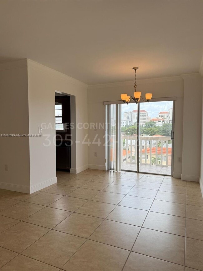 Building Photo - 22 Salamanca Ave Unit 502