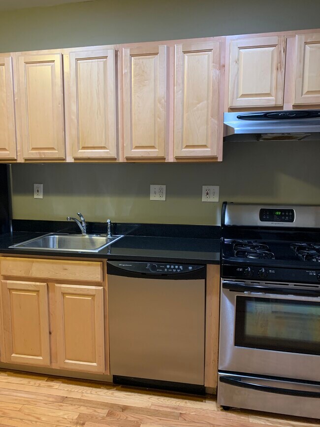 Building Photo - 500 Florida Ave NW Unit 4