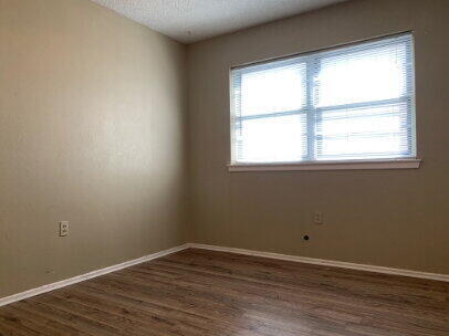 Photo - 5503 10th St